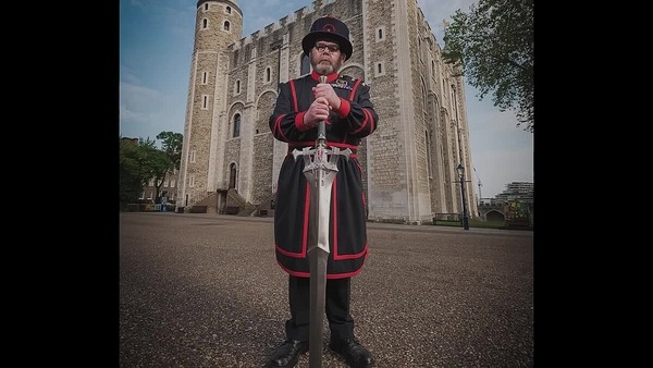 FF16主人公クライヴの剣ロンドン塔ホワイトタワーに7月