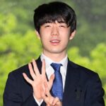 藤井七冠 勝てば「永世王位」資格